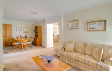 69  Fieldstone Blvd, Beaconsfield
