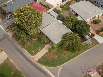 27 Vinall Road, Modbury