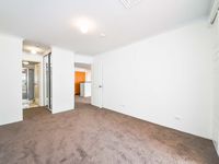 135 Macquarie Street, Teneriffe