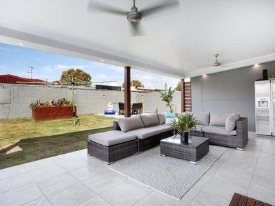 23 Jacaranda Avenue, Tweed Heads West