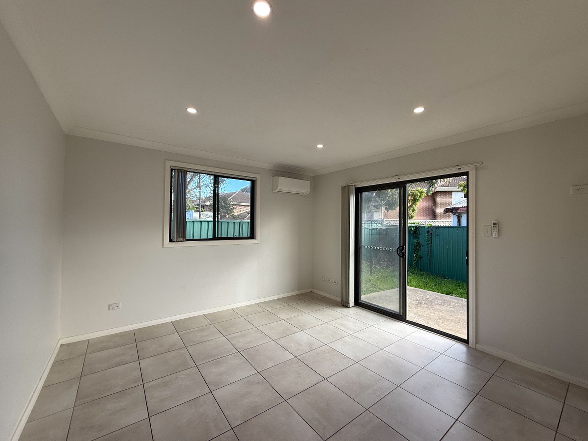 14B Redditch Crescent, Hebersham