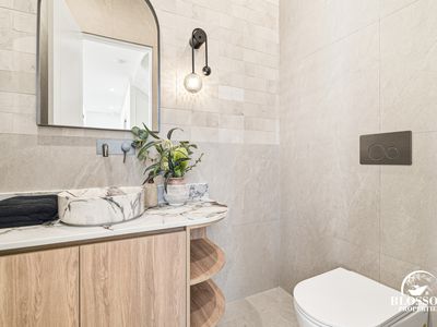 45  Almandin Street (THE GABLES), Box Hill