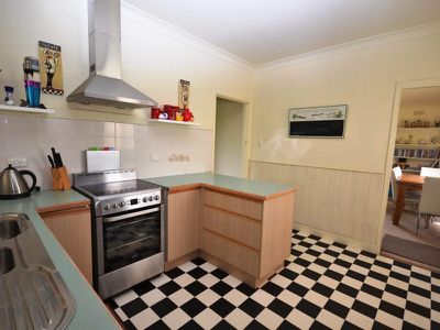 12 Arthur Street , Mount Beauty