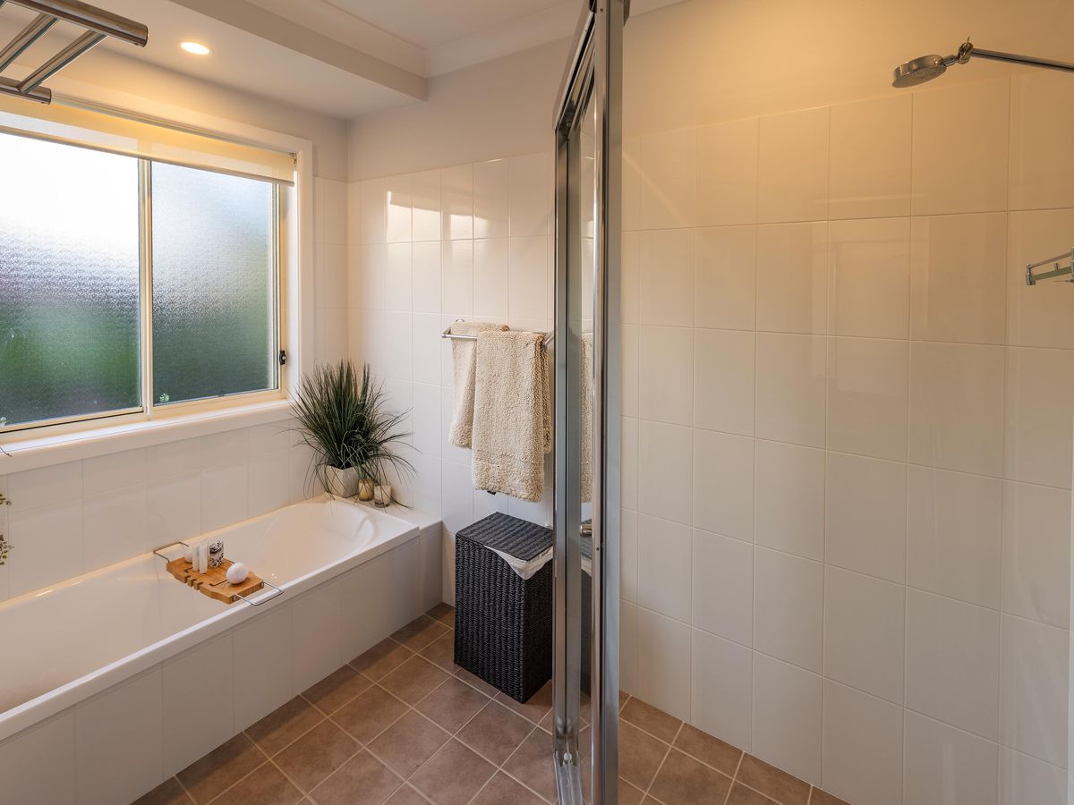 4 Yachtsman Drive, Safety Beach