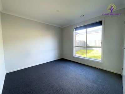 10 Darwinia Way, Cobblebank