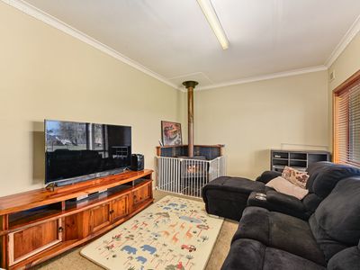 9 Fensom Crescent, Millicent