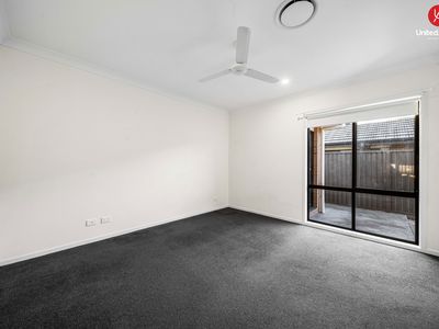 11 Duncombe Avenue, Gledswood Hills