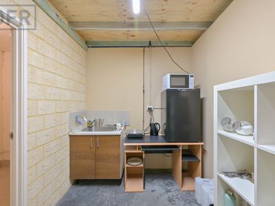 2/14 Baling Street, Cockburn Central
