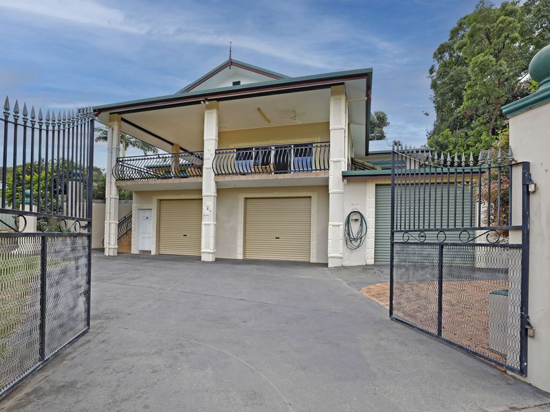 5 Hogan Court, White Rock