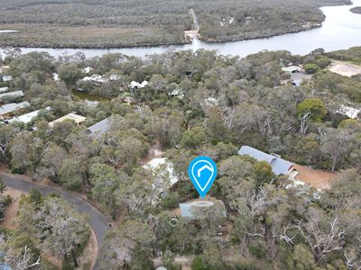 4 Flora Grove , Molloy Island