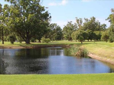 6 Boys Road, Pinjarra