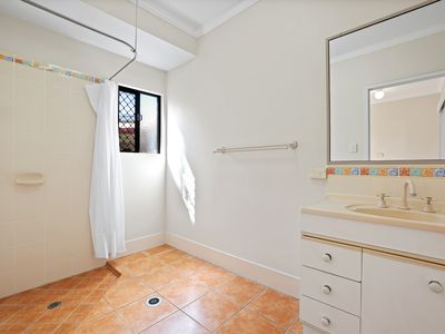 1 Moth Close, Edmonton