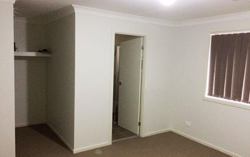 16 Millman Road, Spring Farm