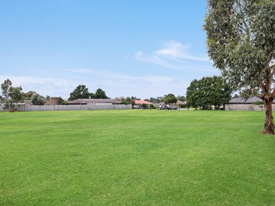 3 / 11 Wills Court, Cranbourne North