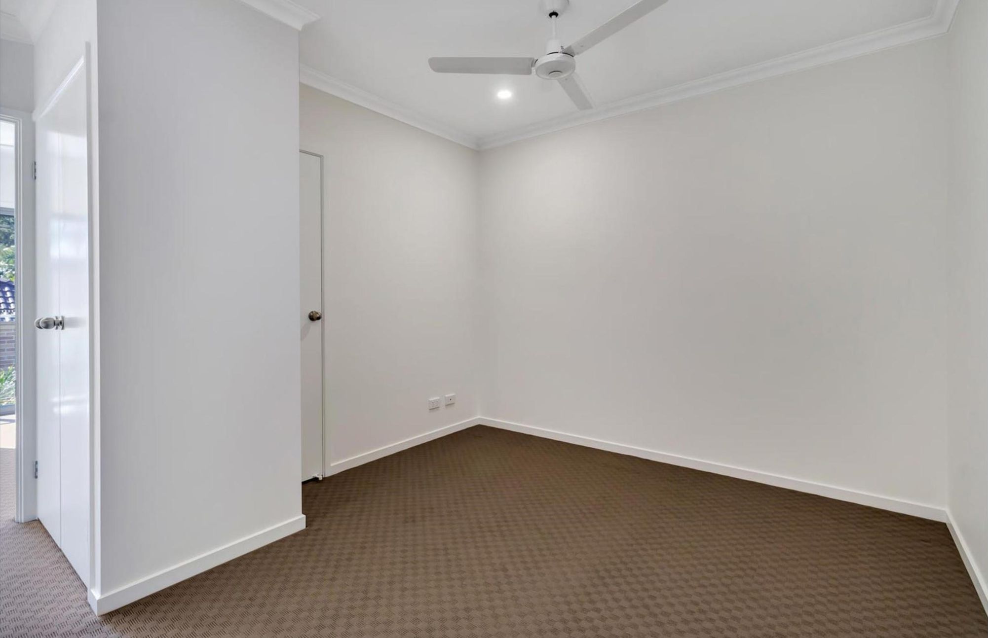 30 / 460 Pine Ridge Road, Coombabah