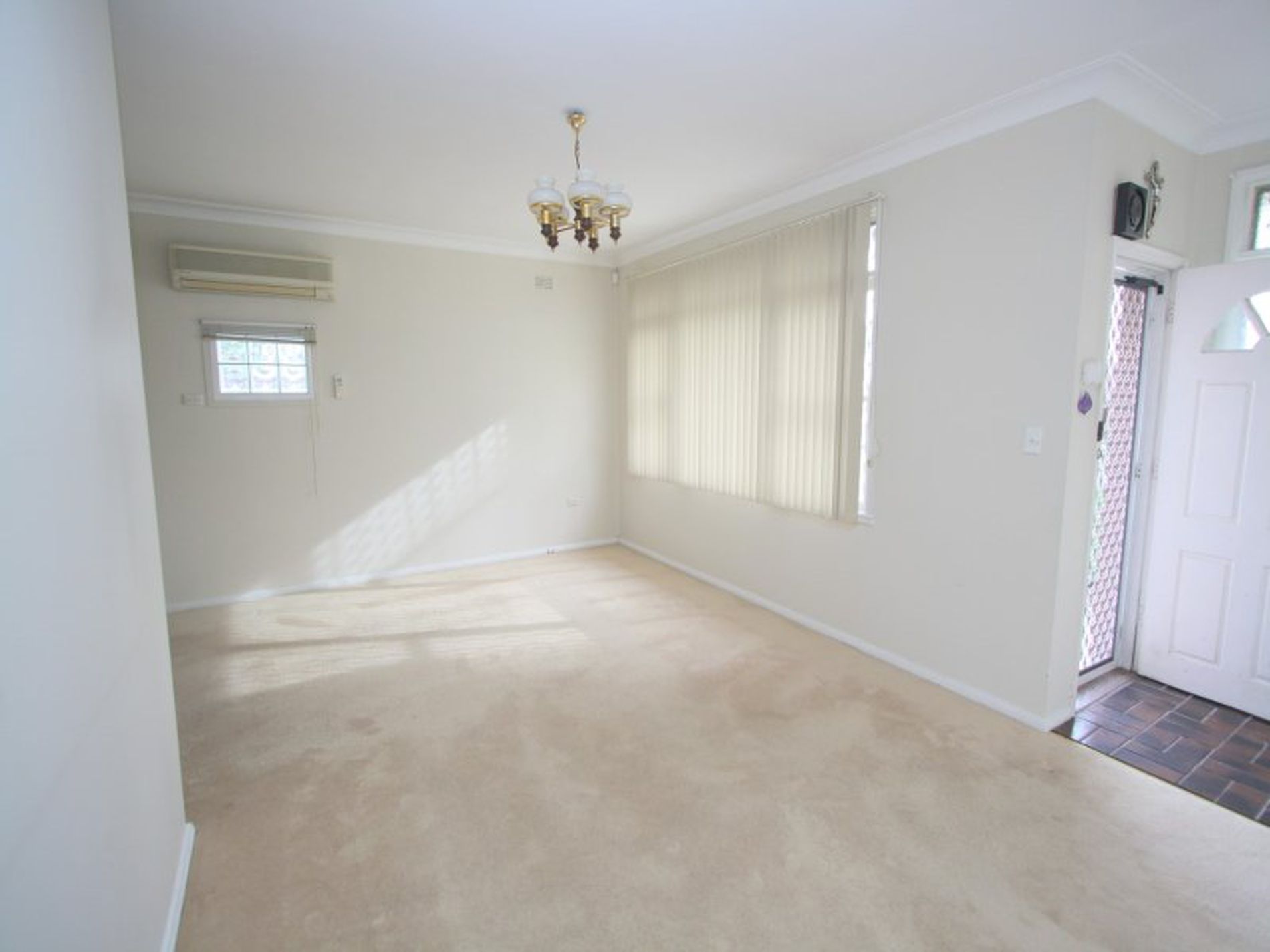 4 Kerrie Crescent, Peakhurst