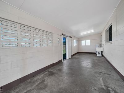 35 Koch Street, Mooroobool