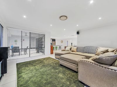 18 Robin Close, Wakerley