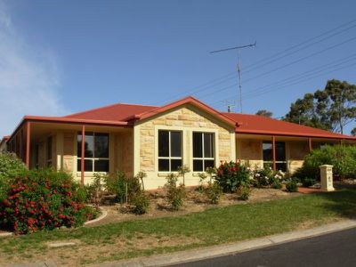 2 Lee Court, Mount Gambier