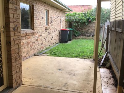 2 / 11 Cliff Avenue, Barrack Point
