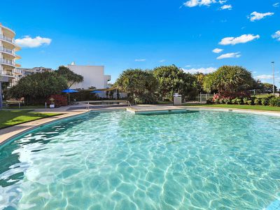 2201 / 923 David Low Way, Marcoola