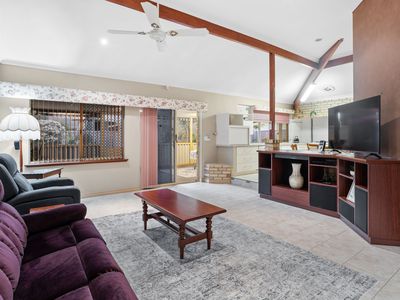 1 Stone Court, Kardinya