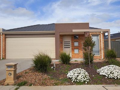 53 Longfield Way, Deer Park