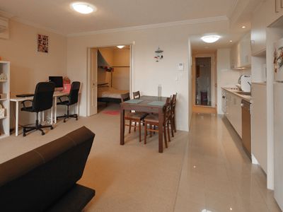 18 / 2180 LOGAN ROAD, Upper Mount Gravatt