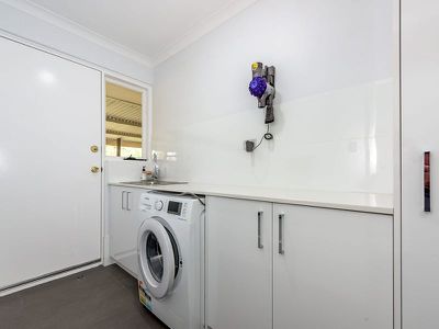 27 Wicksteed Close , Baldivis