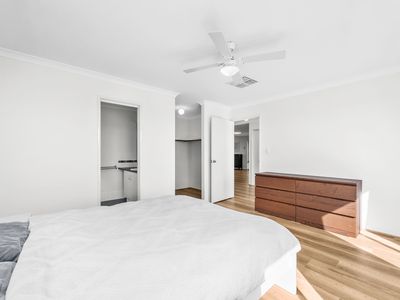 14 Berkeley Loop, Piara Waters
