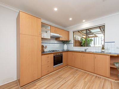 8/50 Ewen Street, Scarborough