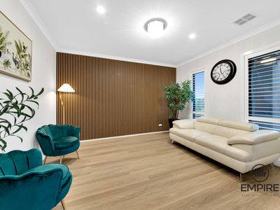 21 Tamarind Road, Cranbourne North