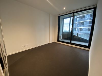 508 / 8 Hallenstein Street , Footscray