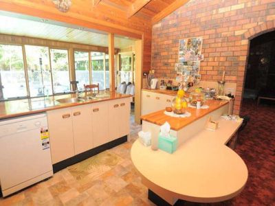 76 BOUNDARY ROAD, Urangan
