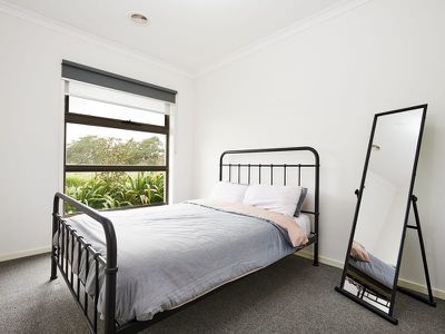 2 Viewrise Walk, Craigieburn