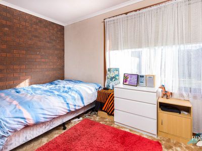 2 / 3 Perkins Avenue, Hoppers Crossing