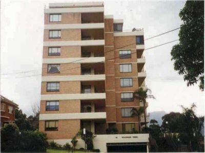 13 / 26 Church Street, Wollongong