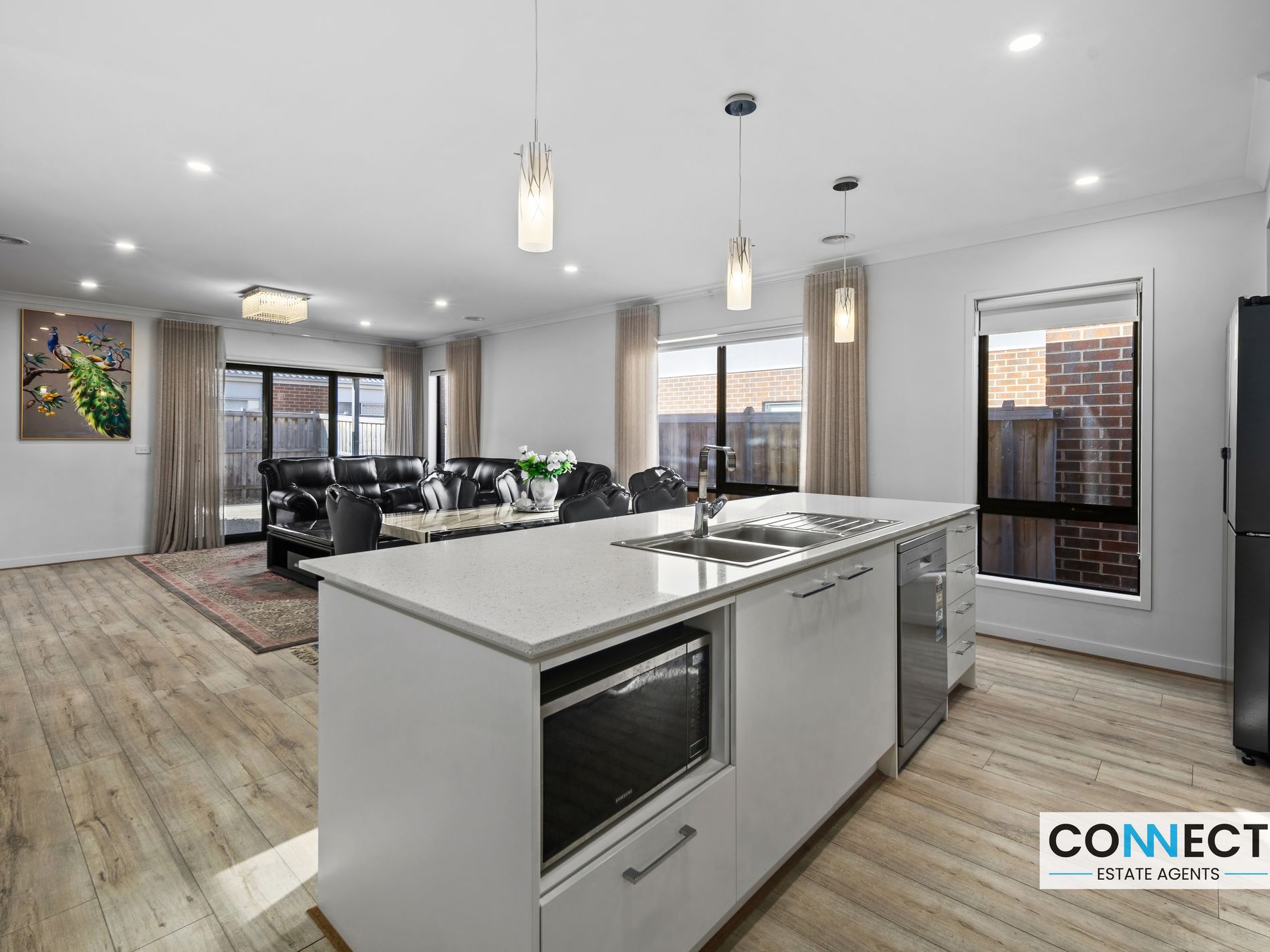 21 Dewhurst Circuit, Cranbourne East