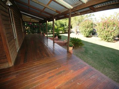 107 Falcon Street, Longreach