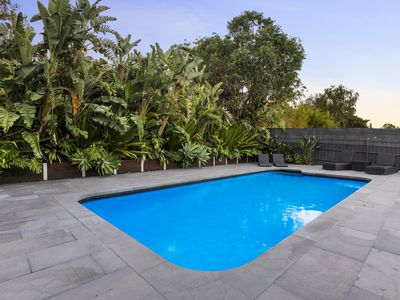 9 Sunnybrook Drive, Wheelers Hill