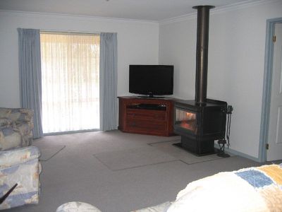 26 SCULLYS LANE, Heathcote
