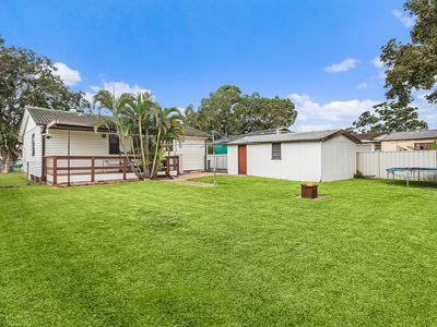12 Caloola Avenue, Koonawarra