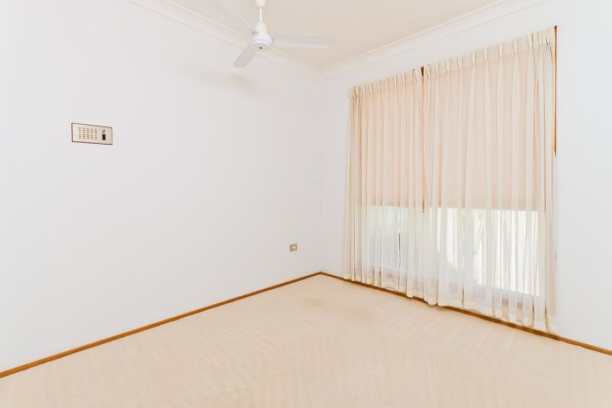 1 Letitia, Green Point
