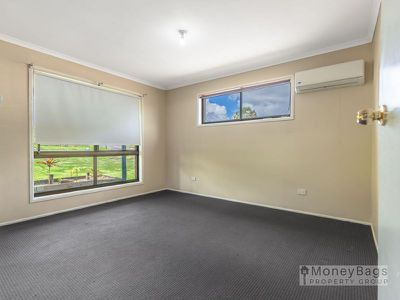 33 Parklands Drive, Boronia Heights