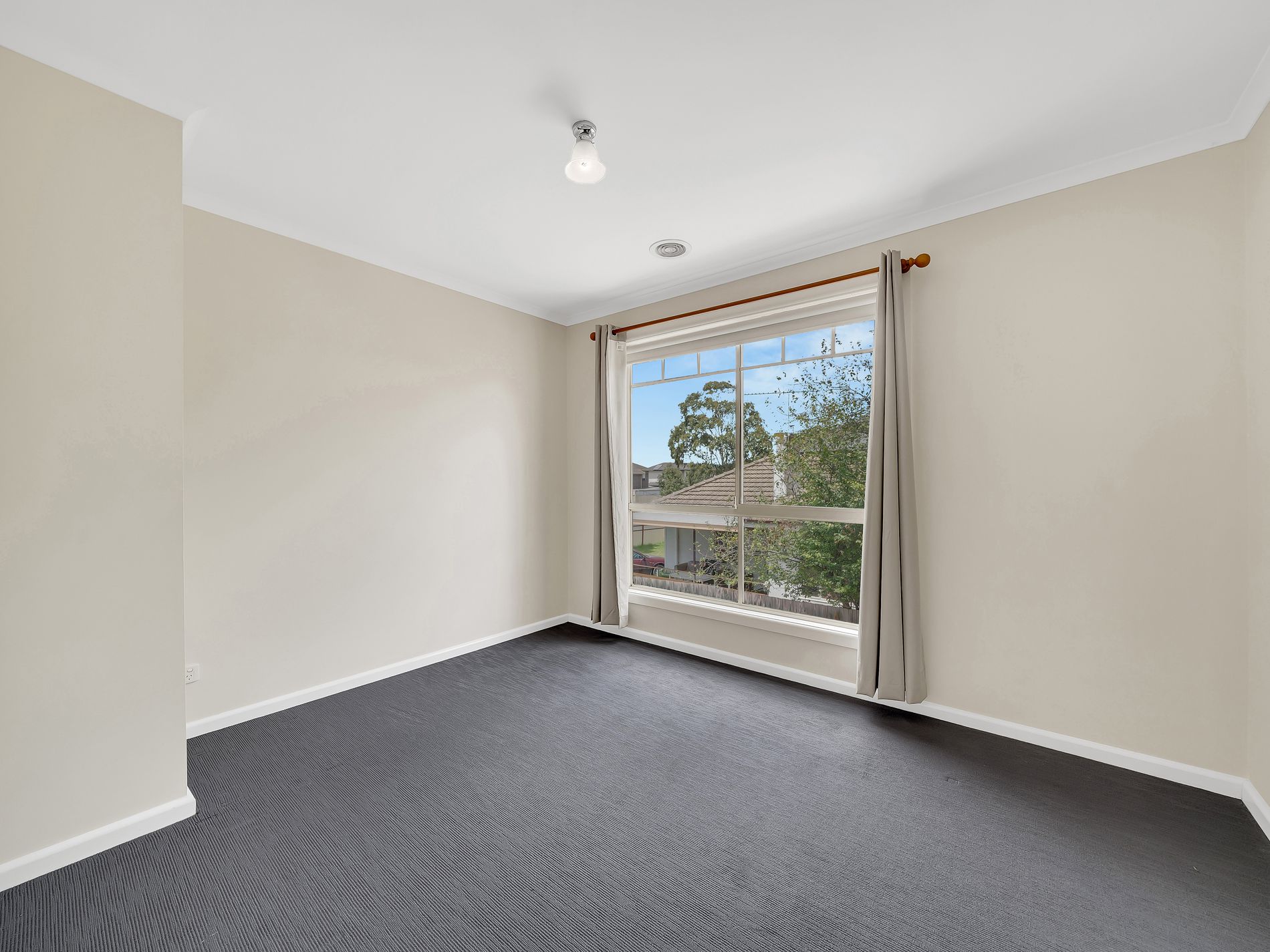 2 / 24 Churchill Avenue, Maidstone