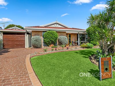 17 Centenary Road, Albion Park