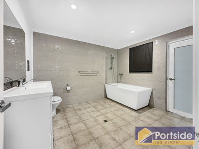 101 John Parade, Lemon Tree Passage