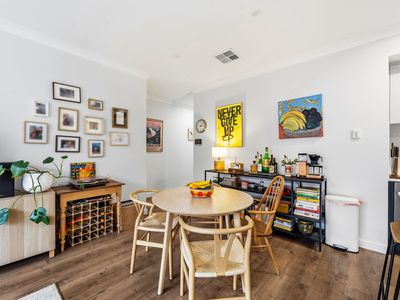 2 Lyle Court, Woodville