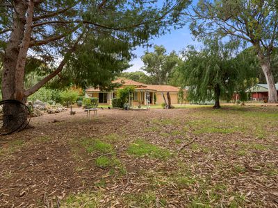 27 OAK WAY, Baldivis