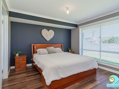 6 Compass Circle, Yanchep